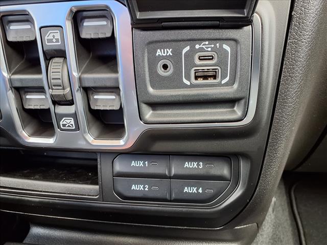 new 2026 Jeep Wrangler car, priced at $43,364