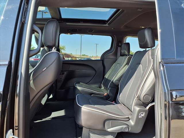 new 2026 Chrysler Pacifica car, priced at $43,709