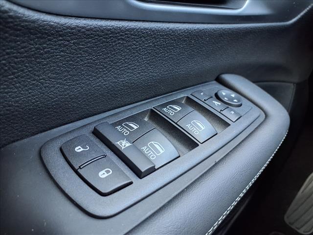 new 2026 Chrysler Pacifica car, priced at $52,659