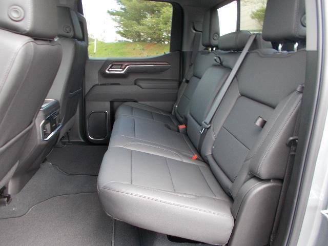 new 2025 GMC Sierra 1500 car, priced at $60,269