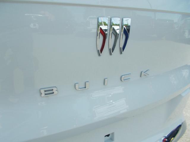 new 2025 Buick Envista car, priced at $31,013