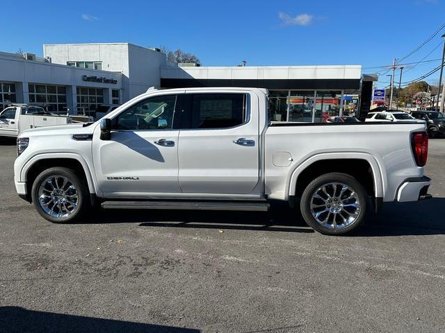 new 2024 GMC Sierra 1500 car, priced at $74,706