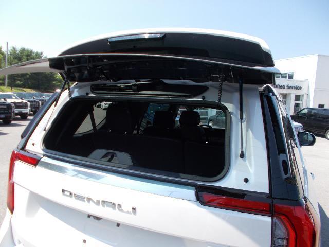new 2025 GMC Yukon car, priced at $86,320