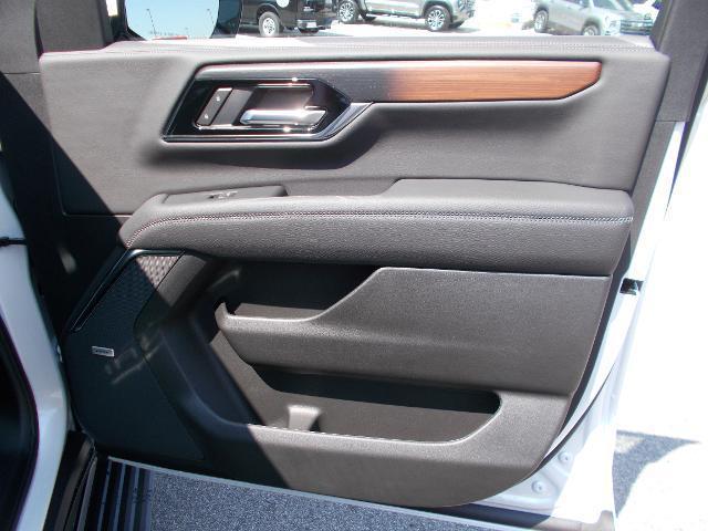 new 2025 GMC Yukon car, priced at $86,320