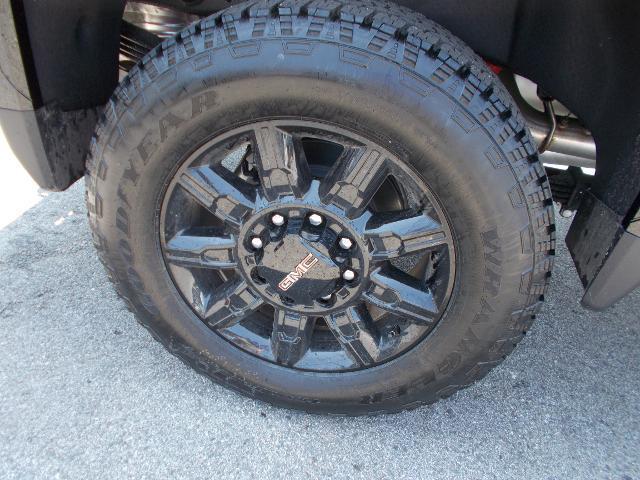 new 2025 GMC Sierra 2500 car, priced at $85,920