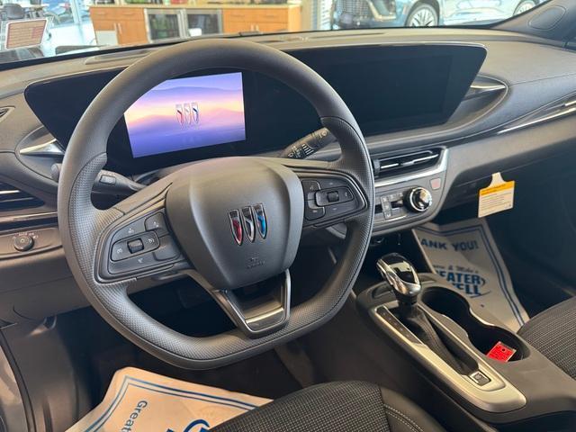 new 2025 Buick Envista car, priced at $24,265