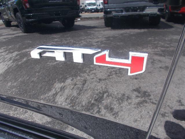 used 2024 GMC Yukon XL car, priced at $69,280