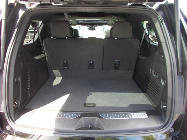 used 2024 GMC Yukon XL car, priced at $69,280