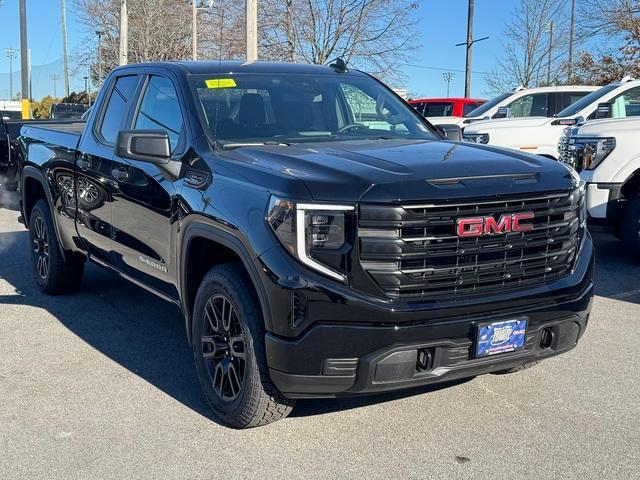 new 2025 GMC Sierra 1500 car, priced at $45,995