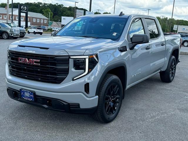 new 2024 GMC Sierra 1500 car, priced at $44,221