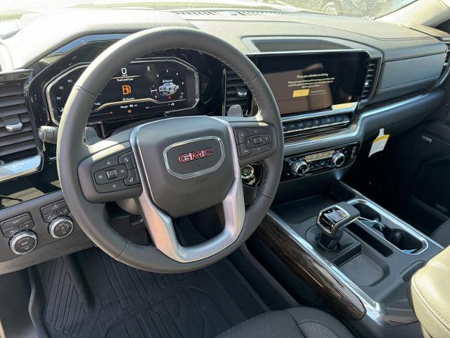 new 2025 GMC Sierra 1500 car, priced at $58,829