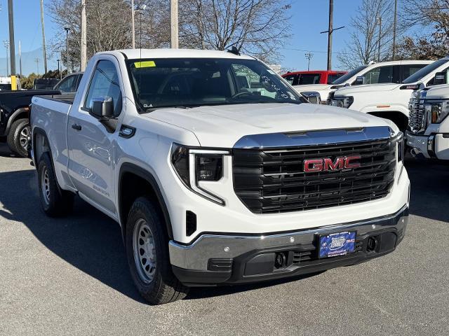 new 2025 GMC Sierra 1500 car, priced at $37,984