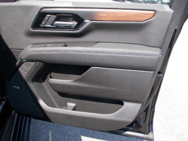 new 2025 GMC Yukon car, priced at $86,990