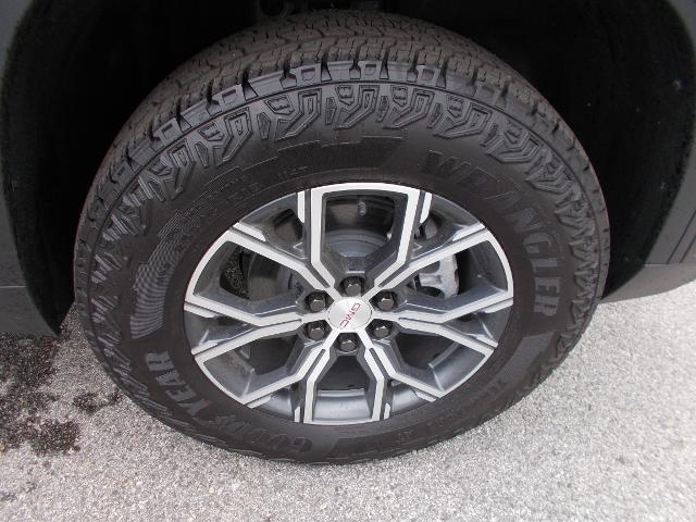 new 2025 GMC Acadia car, priced at $54,064