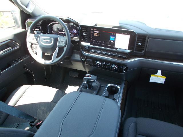 new 2025 GMC Sierra 1500 car, priced at $58,740