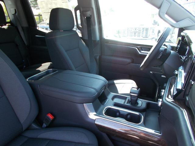 new 2025 GMC Sierra 1500 car, priced at $58,740