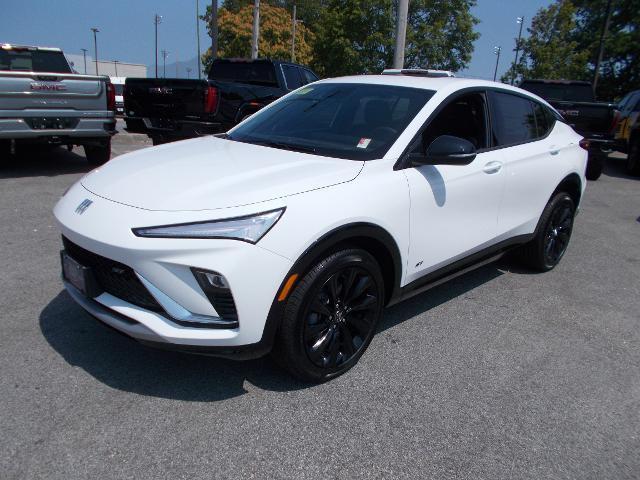 new 2025 Buick Envista car, priced at $27,194