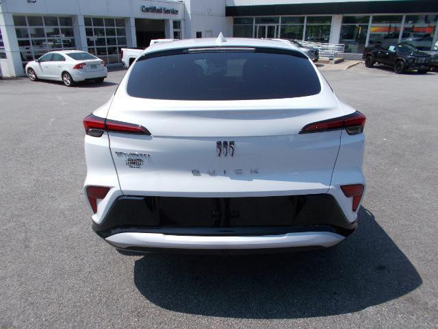 new 2025 Buick Envista car, priced at $27,194