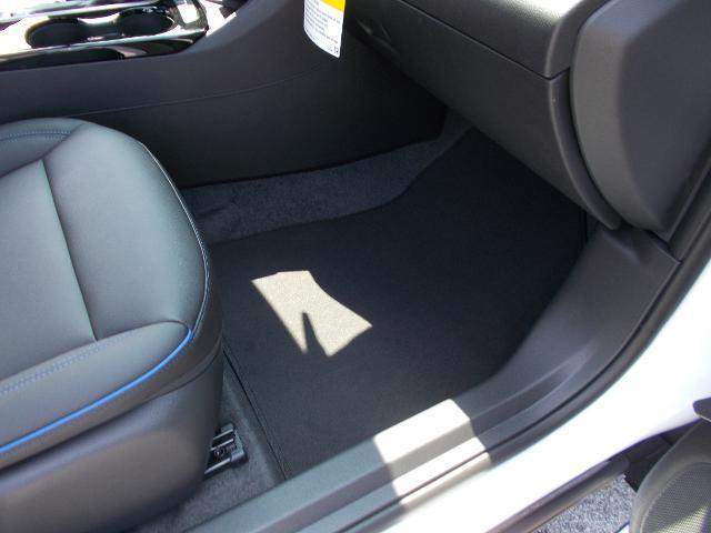 new 2025 Buick Envista car, priced at $27,194