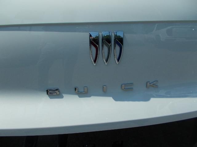 new 2025 Buick Envista car, priced at $27,194