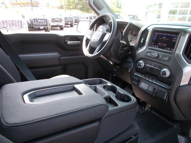 new 2025 GMC Sierra 2500 car, priced at $50,425