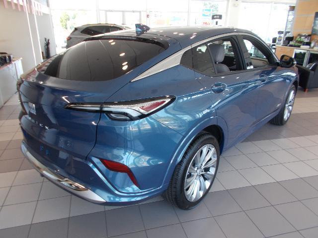 new 2025 Buick Envista car, priced at $29,304
