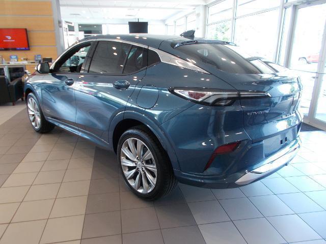 new 2025 Buick Envista car, priced at $29,304