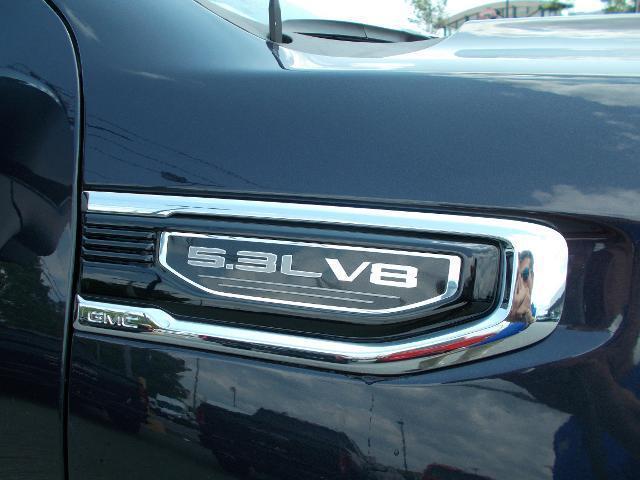 new 2025 GMC Sierra 1500 car, priced at $60,125