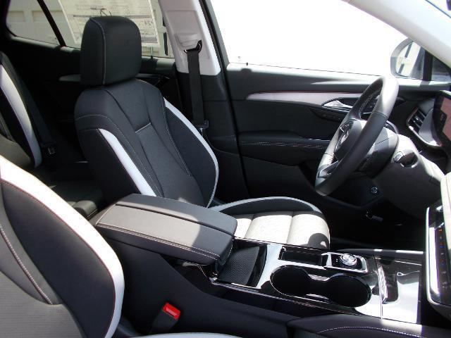 new 2025 Buick Envision car, priced at $40,214
