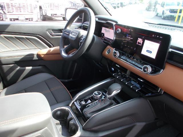 new 2025 GMC Canyon car, priced at $47,365