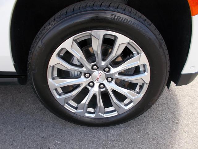 used 2024 GMC Yukon XL car, priced at $83,280
