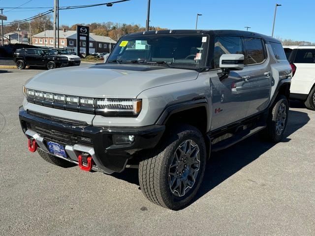 new 2025 GMC HUMMER EV SUV car, priced at $110,260