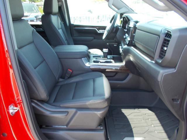 new 2025 GMC Sierra 1500 car, priced at $61,375