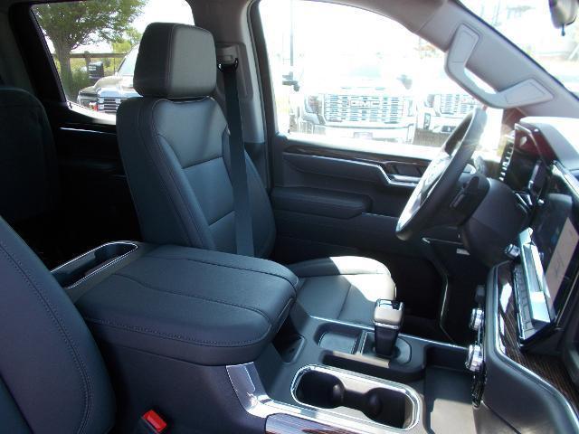 new 2025 GMC Sierra 1500 car, priced at $61,375