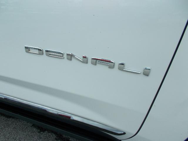 used 2023 GMC Yukon car, priced at $84,280