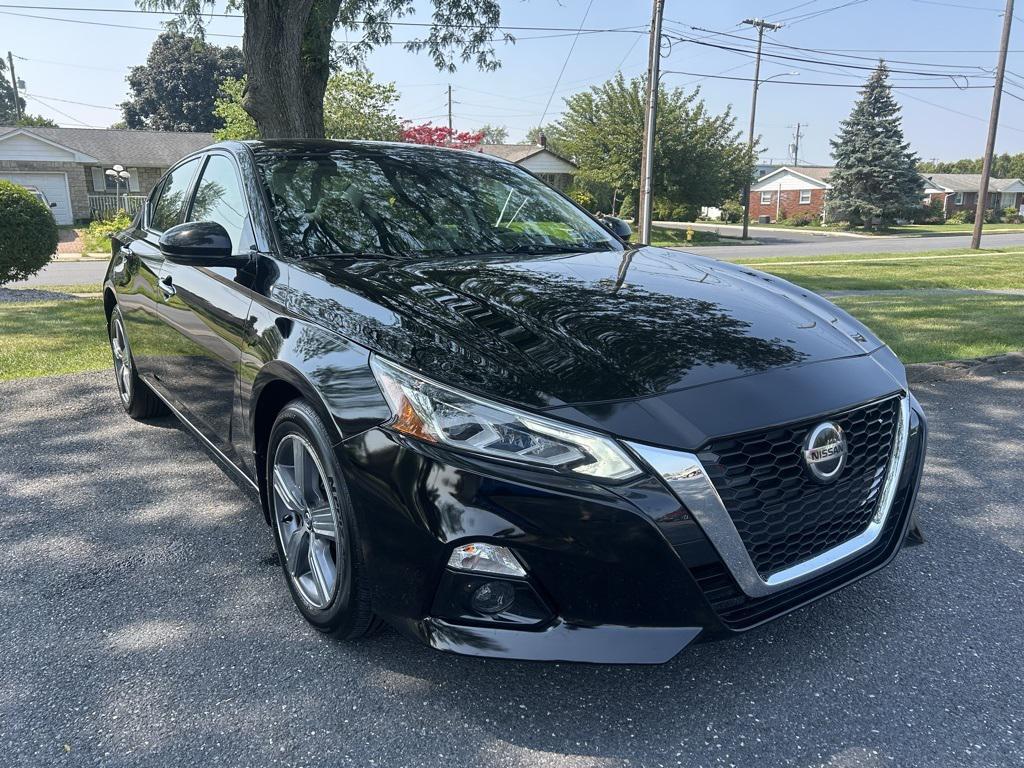 used 2019 Nissan Altima car, priced at $15,200