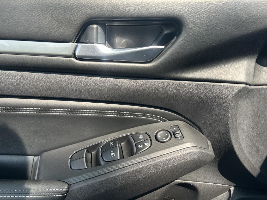 used 2019 Nissan Altima car, priced at $15,200