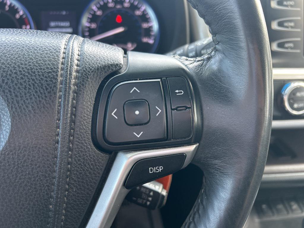used 2014 Toyota Highlander car, priced at $14,500