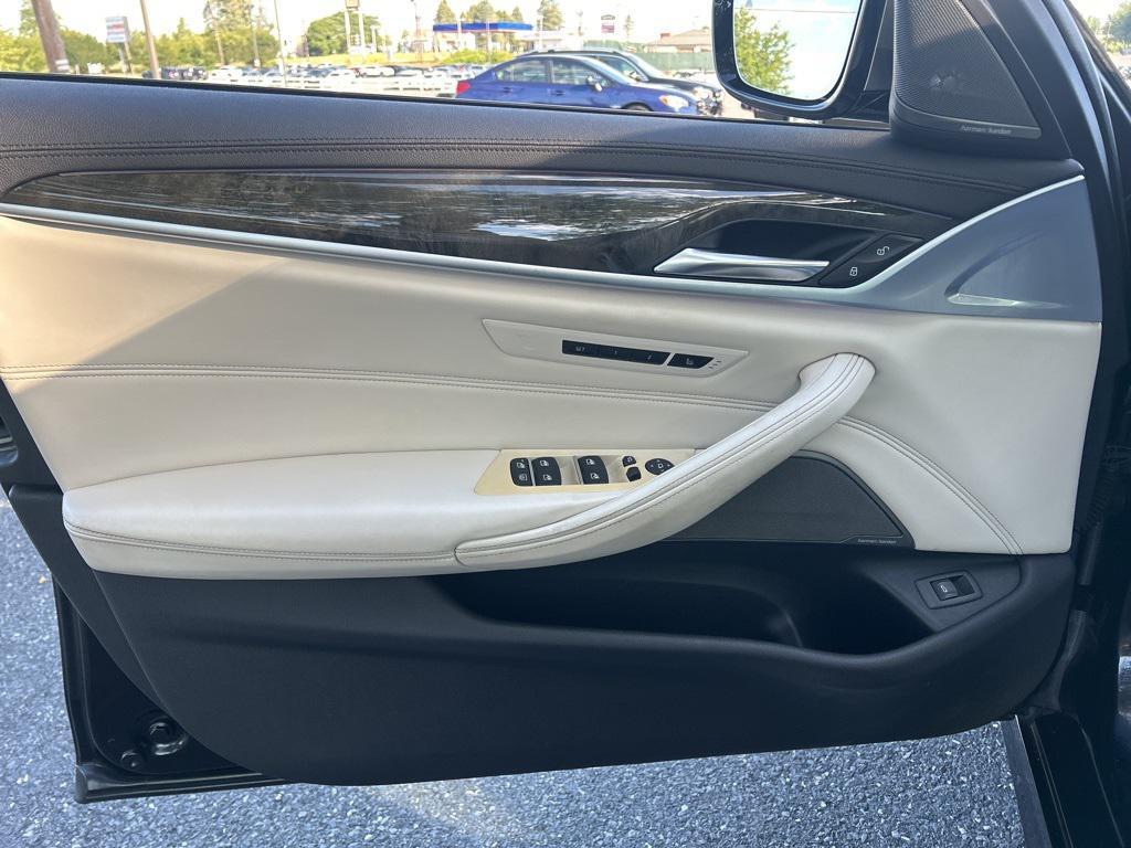 used 2020 BMW M550 car, priced at $34,400