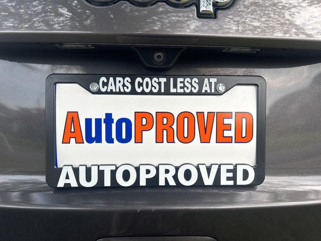used 2018 Jeep Grand Cherokee car, priced at $14,600