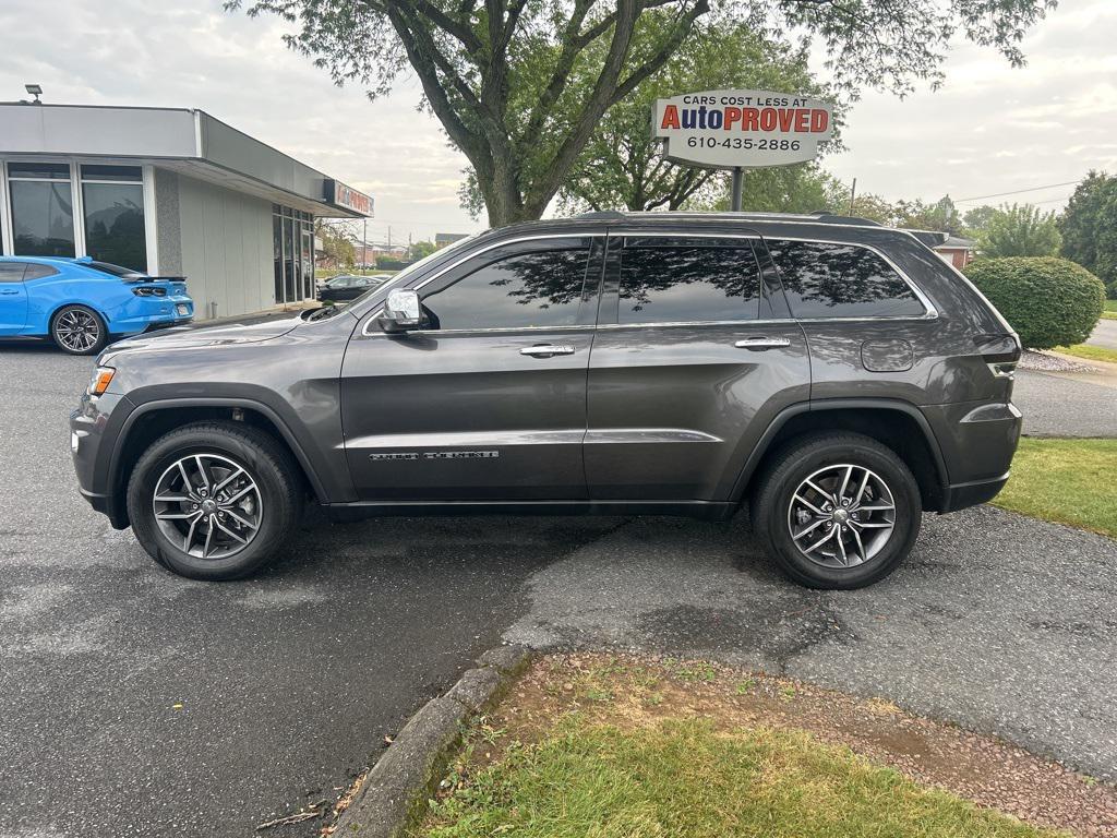 used 2018 Jeep Grand Cherokee car, priced at $14,600