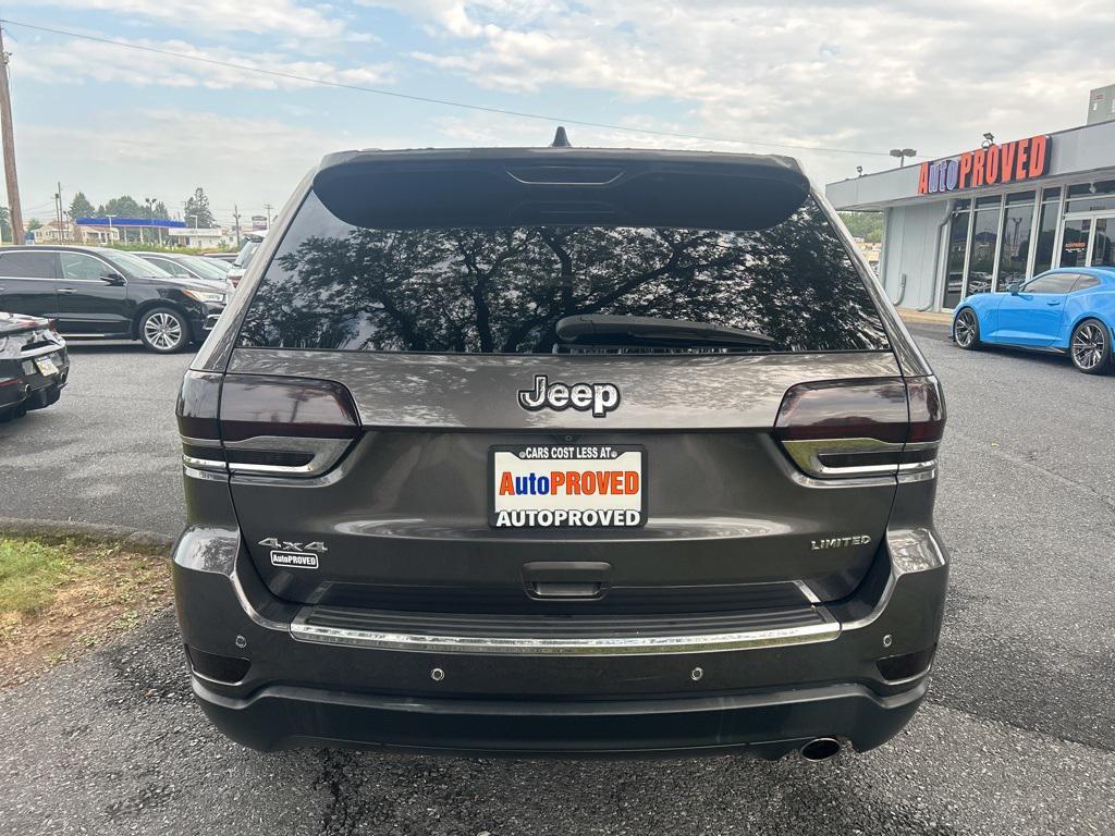 used 2018 Jeep Grand Cherokee car, priced at $14,600