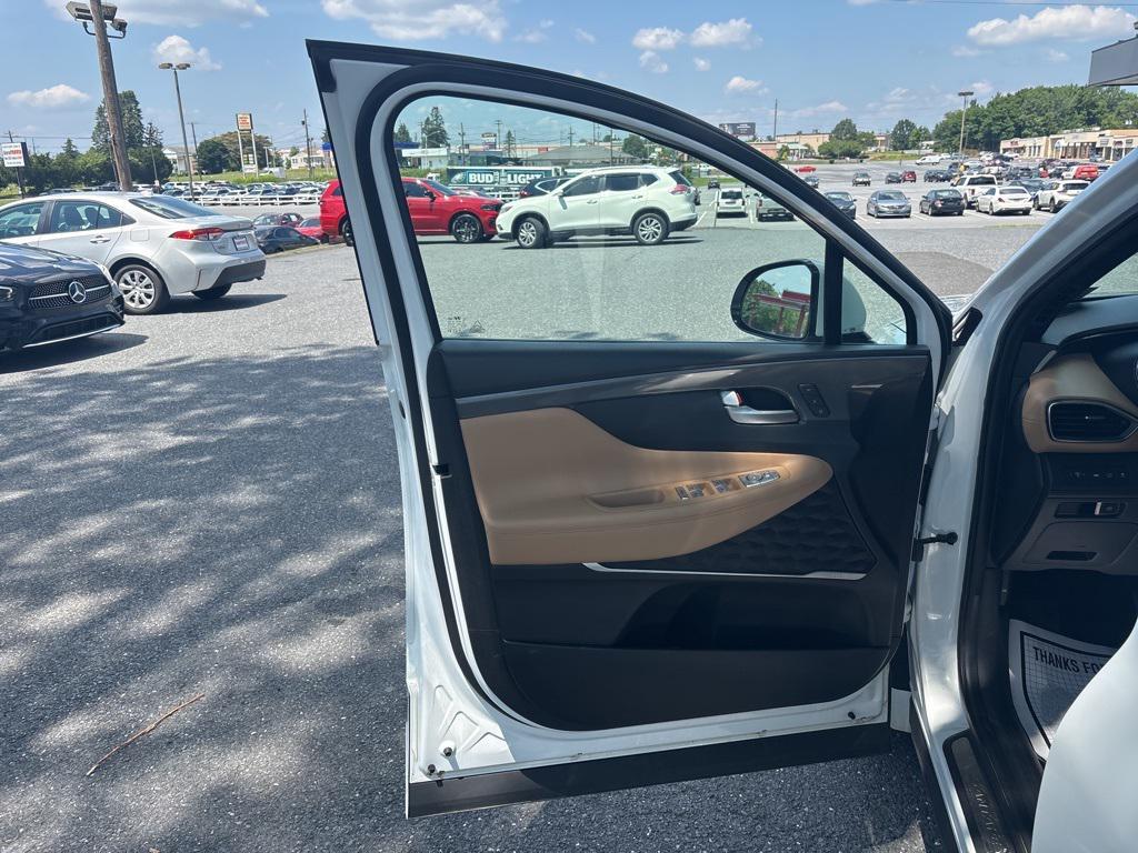 used 2022 Hyundai Santa Fe car, priced at $25,600