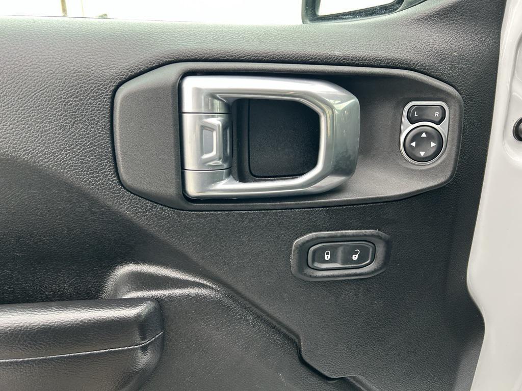 used 2021 Jeep Wrangler Unlimited car, priced at $25,000