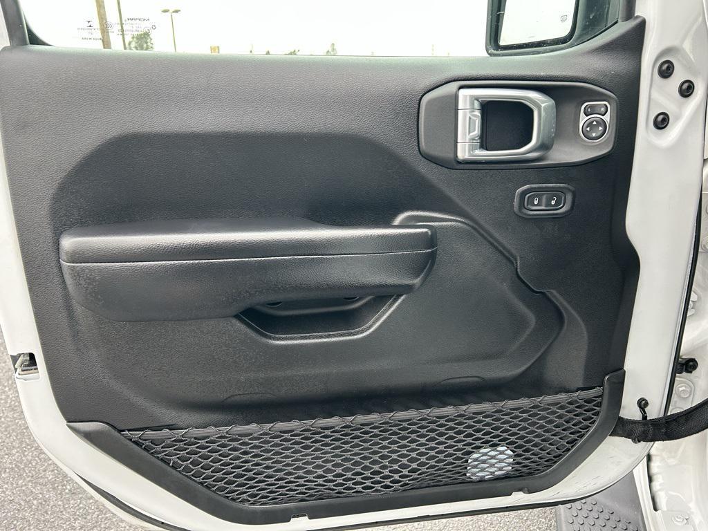 used 2021 Jeep Wrangler Unlimited car, priced at $25,000