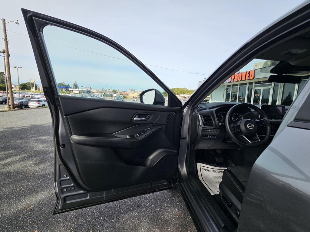 used 2024 Nissan Rogue car, priced at $21,200