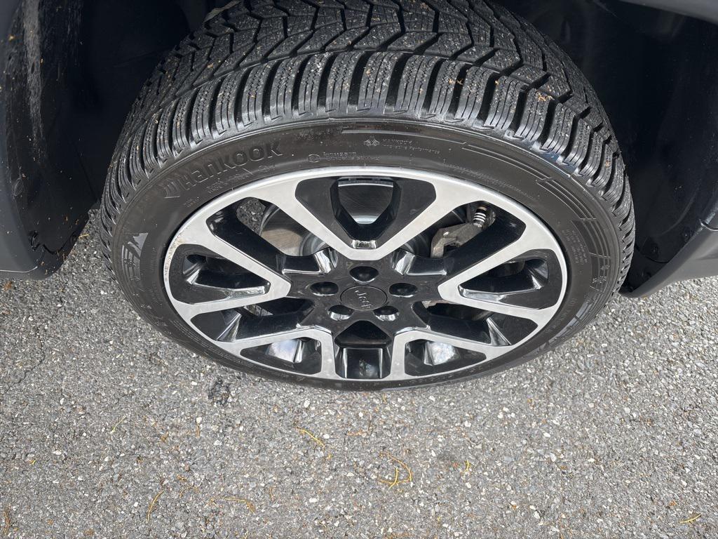 used 2018 Jeep Compass car, priced at $15,900