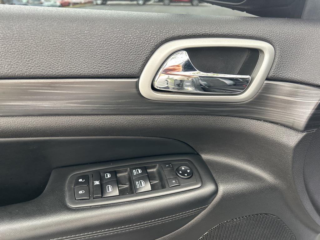 used 2020 Jeep Grand Cherokee car, priced at $23,200