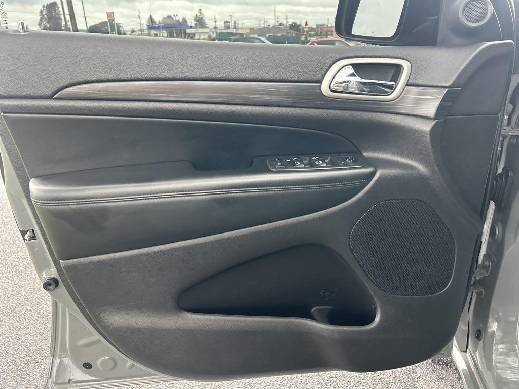 used 2020 Jeep Grand Cherokee car, priced at $23,200