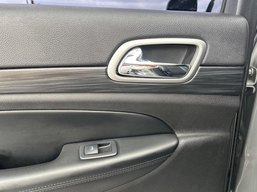 used 2020 Jeep Grand Cherokee car, priced at $23,200